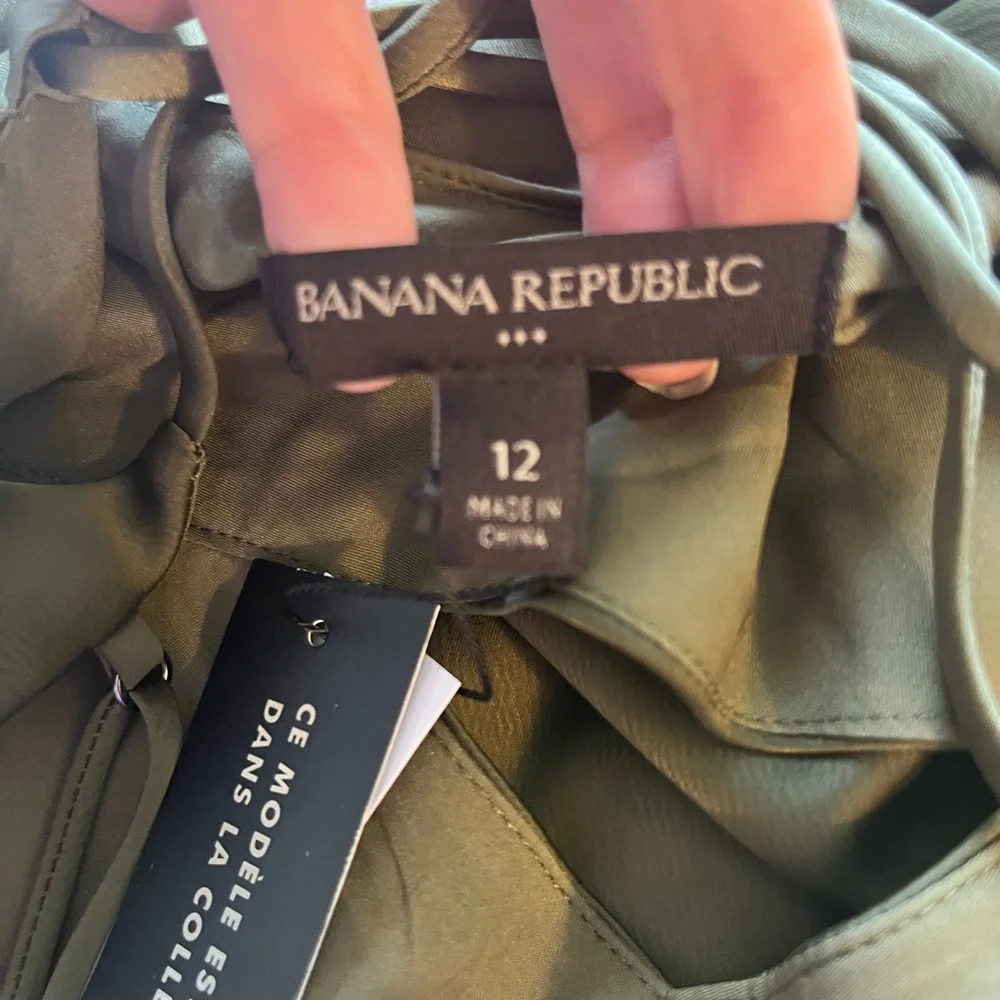 Banana Republic Olive Green Cut Out Dress - NWT - Picture 5 of 5